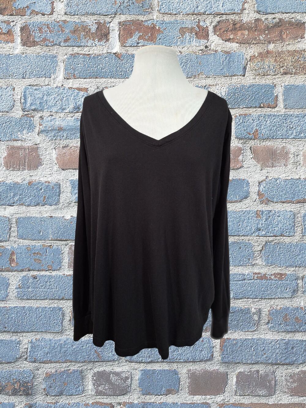Terra & Sky Ladies Top Black Lightweight Size 14